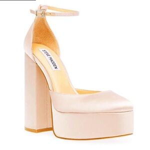 Steve Madden Tamy Platform Heels Light Pink Size 6